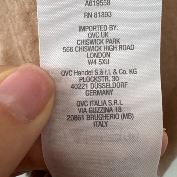 NEW Isaac Mizrahi Cashmere Cardigan Camel M NWT - Picture 5 of 6